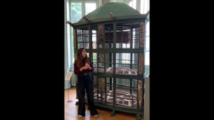 Voliere_imperiale_Musée_Bertrand.mp4