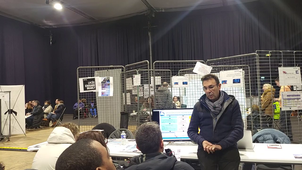 pole-metiers-electronique-informatique-lycee-branly-creteil.mp4