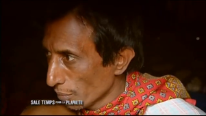 La montée des eaux au Balgladesh - Sale temps pour la planète - France5.mp4