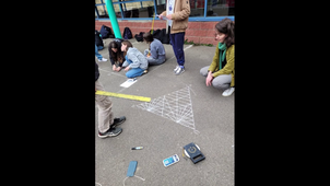 Mysterious Light et géométrie