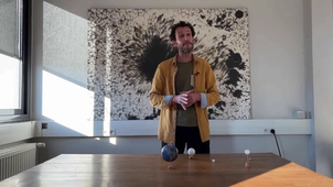 2- Peut-on modéliser des éclipses en classe ?