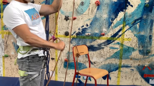 Assurer en 5 temps en escalade