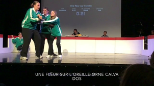 Trophée impro -Une fleur sur l'oreille