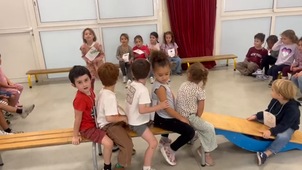 Un tout petit coup de main.mp4