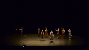 Spectacle danse 3eme.mp4