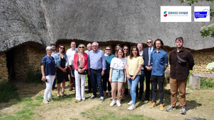 Montage photo Service civique et Europe2.mp4