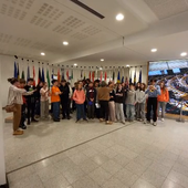 Hymne au parlement.mp4