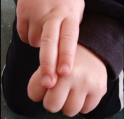 Un petit bonome - Comptine - Paimpont 35 - PS MS - Octobre 2025.mp4