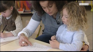 C1D observer une activité collective manipulation d'objet.mp4