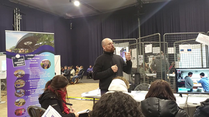 pole-metiers-electronique-informatique-lycee-maximilien-perret.mp4